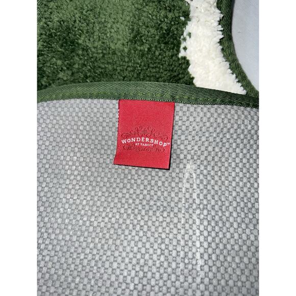 Target Wondershop Snow Man Bathroom Rug Set Contour Toilet Rug & Lid Cover Green - Picture 4 of 8